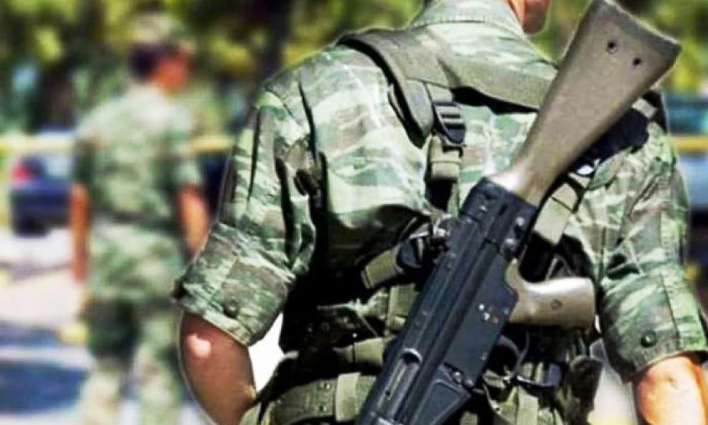 Άξιος υπολοχαγός έσωσε στρατιώτη από έκρηξη χειροβομβίδας